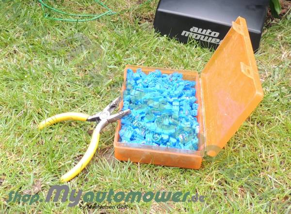Cutting Clamp for Cable Connerctors