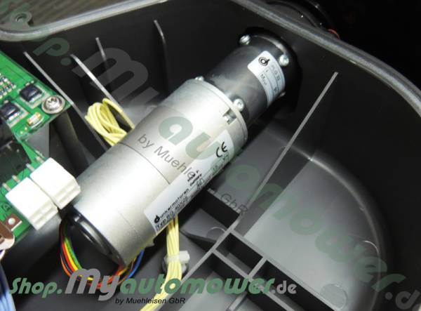 Drive Motor 230ACX, 260ACX, 265ACX (SW) (Dunker)