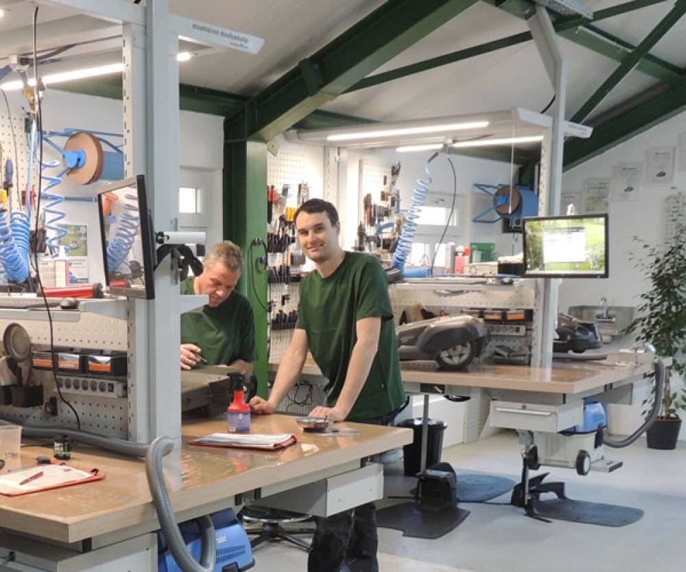 Reparaturservice Werkstatt Dienstleitung für Mähroboter -  Aufwand in AW
